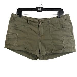 American Eagle Outfitters Short Cargo Shorts Womens 10 Olive Army Green Low Rise